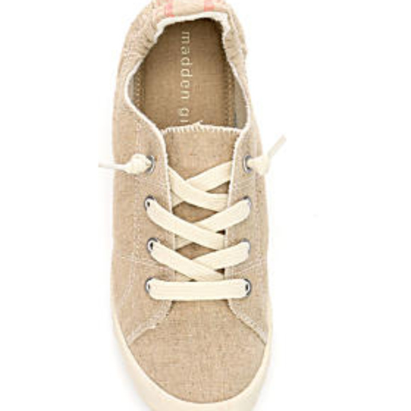 Madden Girl Shoes - NWOT! Madden Girl Slip on Sneakers